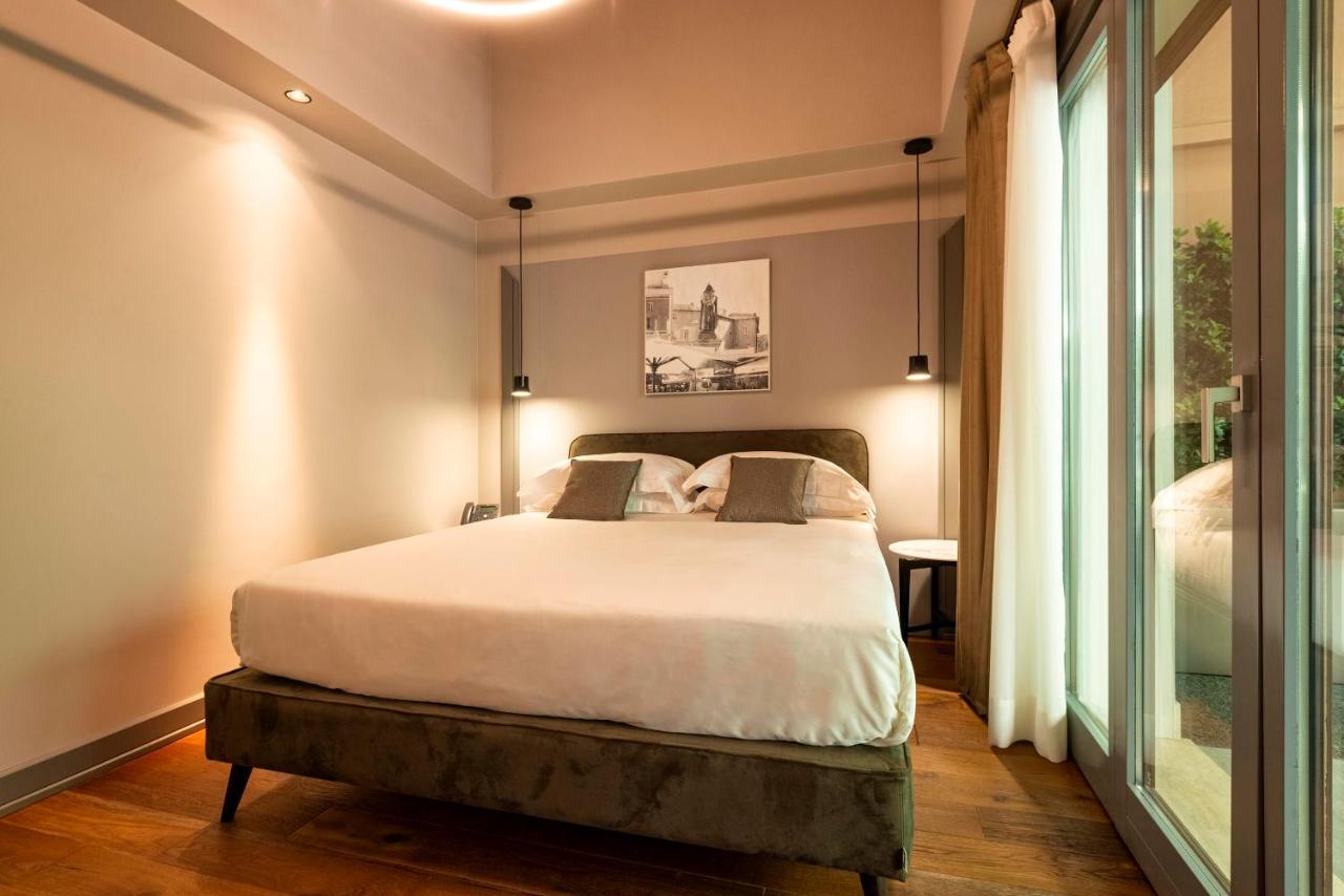 Loly Boutique 4* Rom